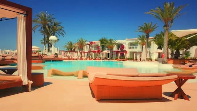 Best Desert Wellness Retreat in United Arab Emirates 2024